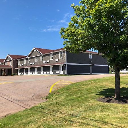 Coastal Inn Sackville Exterior photo