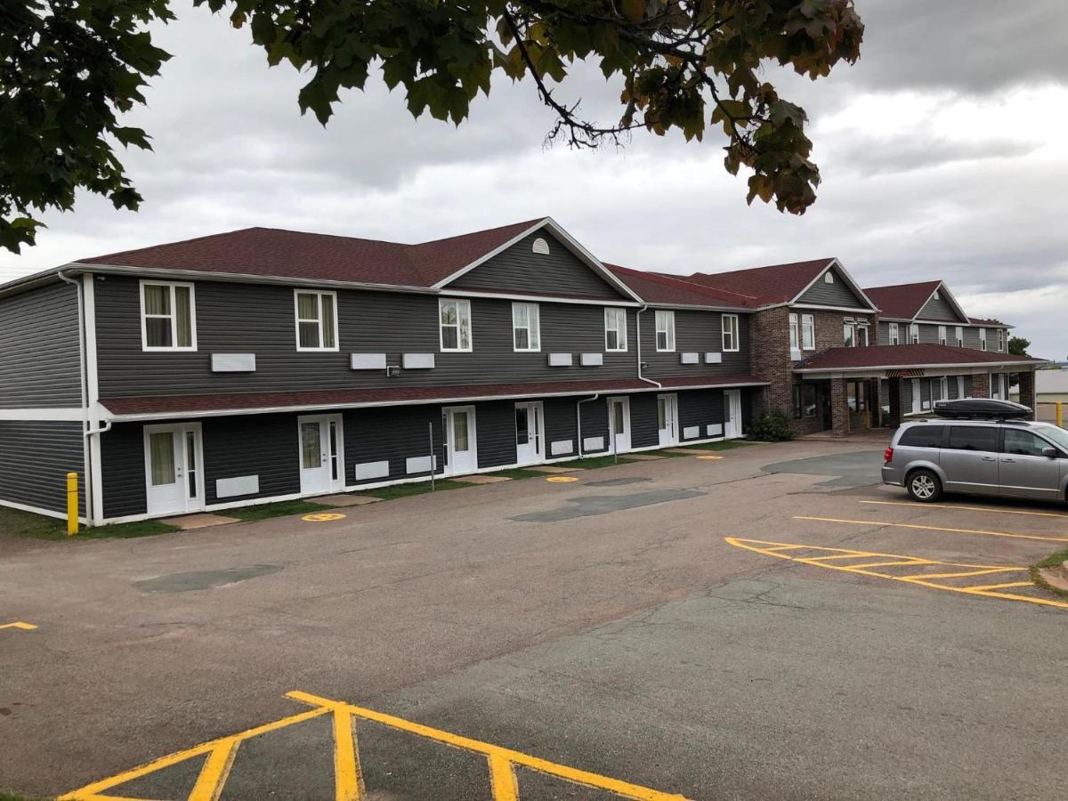 Coastal Inn Sackville Exterior photo